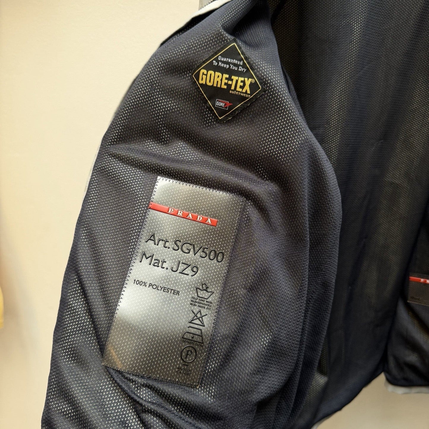 Prada Sport Gore-Tex Jacket (L) | Large, Grey