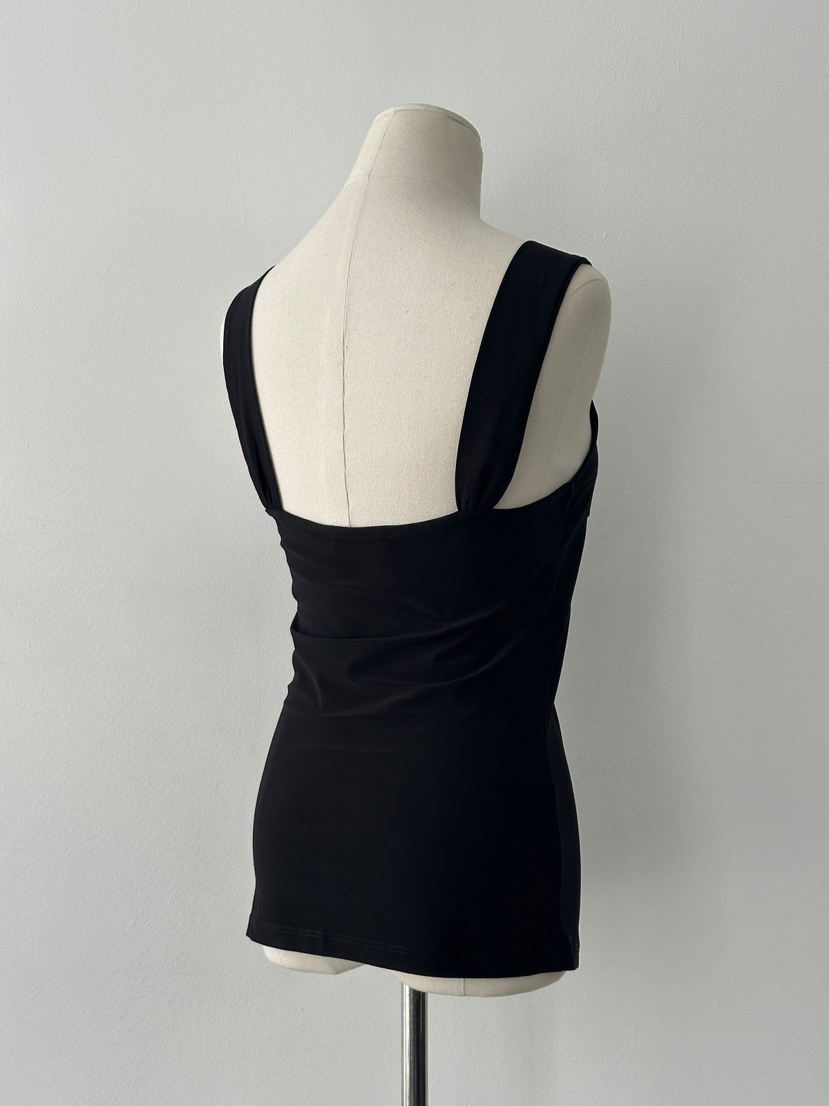 USA Vintage 2000s Twist Front Sleeveless Fitted Top - S