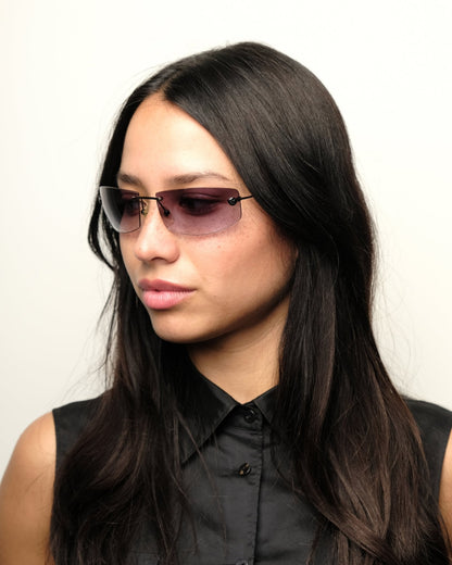 https://cdn.shopify.com/s/files/1/0818/5459/5398/files/calvin-klein-calvin-klein-sunglasses-vintage-su478-1864754.jpg?v=1778953709
