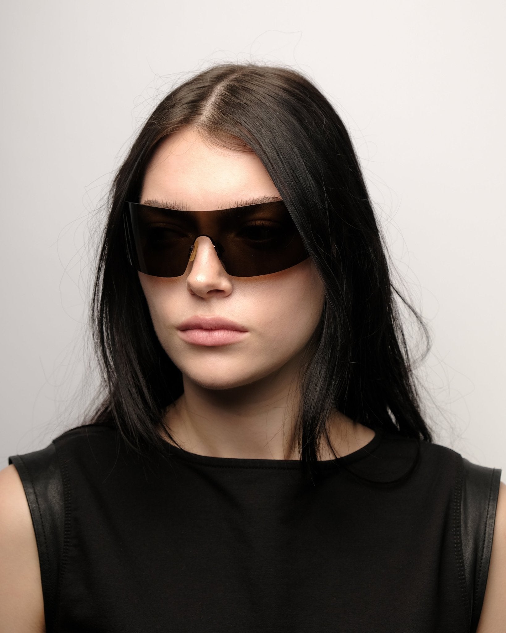 Carolina Herrera-Carolina Herrera shield vintage Sunglasses – The Dryads