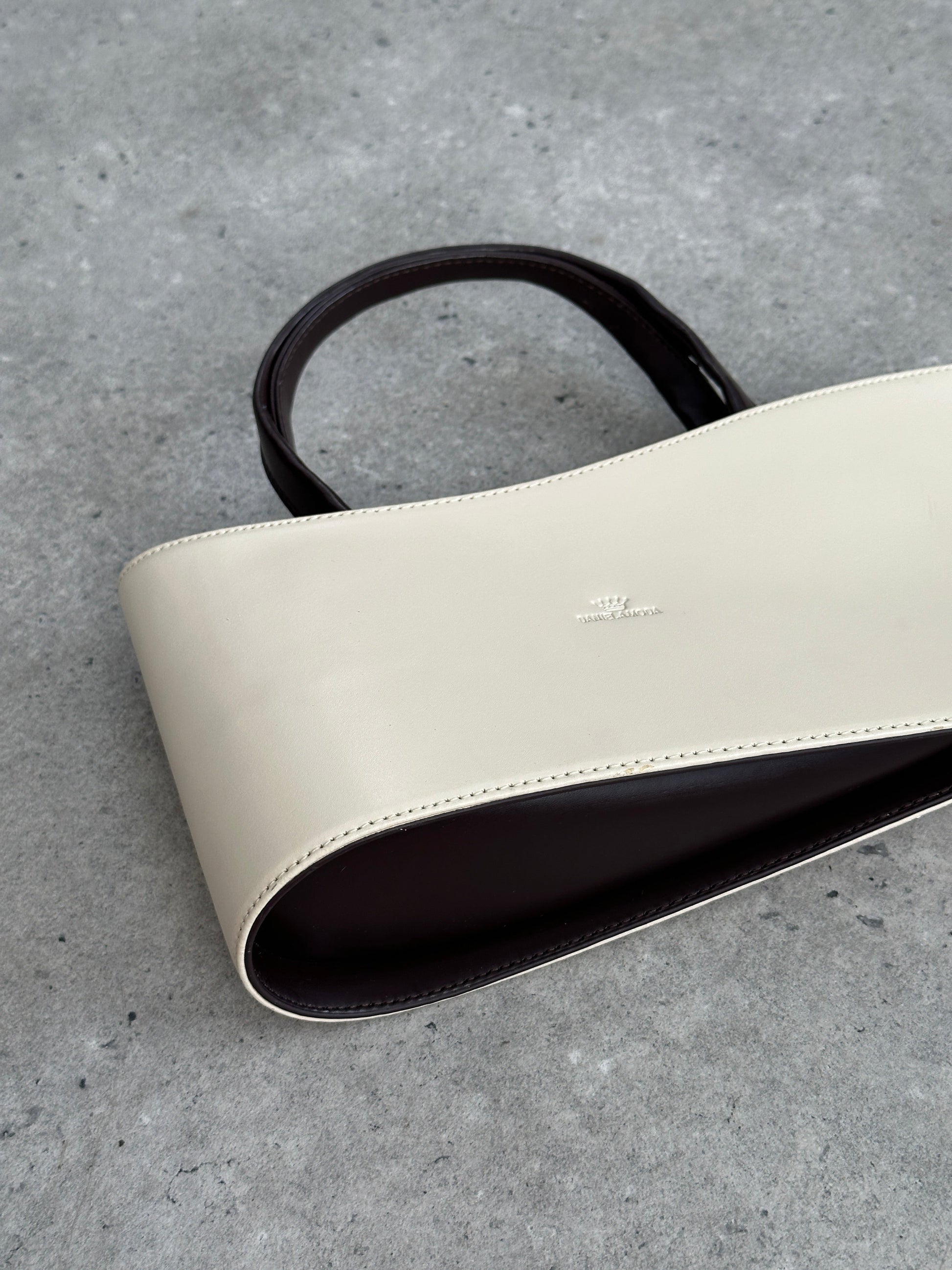 Italian Vintage 2000s Curved Leather Hand Bag