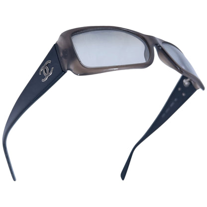 Vintage 2000s Chanel Sunglasses | O/S, Black