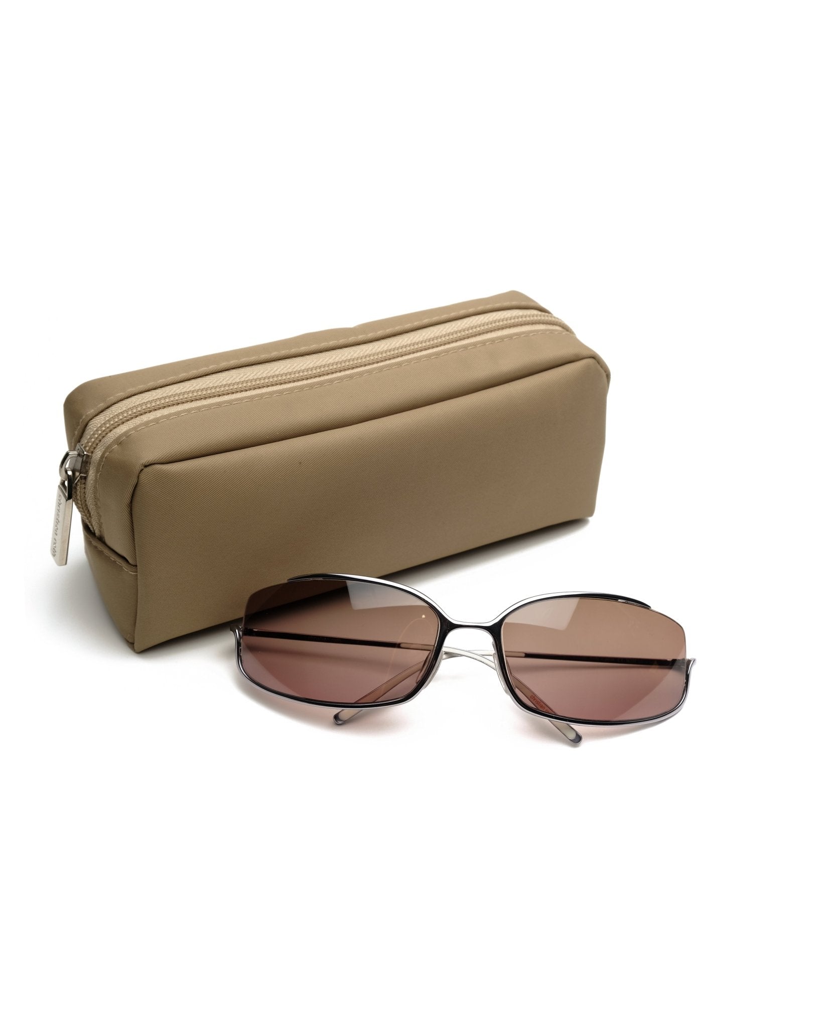 https://cdn.shopify.com/s/files/1/0818/5459/5398/files/christian-ross-christian-ross-sunglasses-vintage-su485-9666652.jpg?v=1778953722