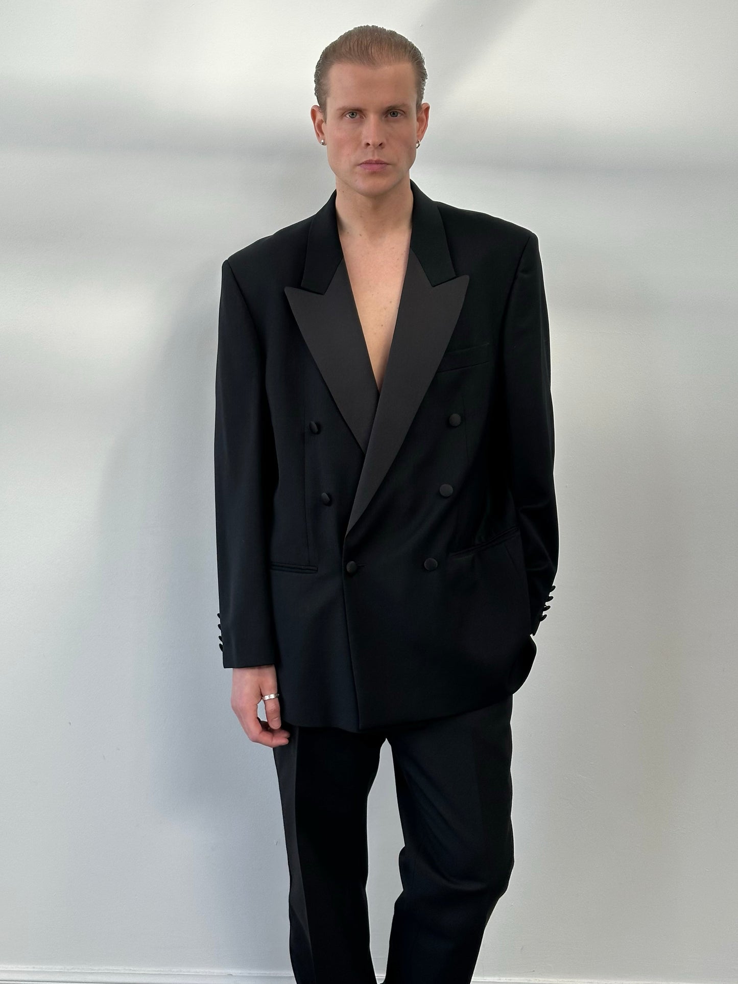 Pierre Cardin 1990s Wool Double Breasted Tuxedo Suit - 46R/W32