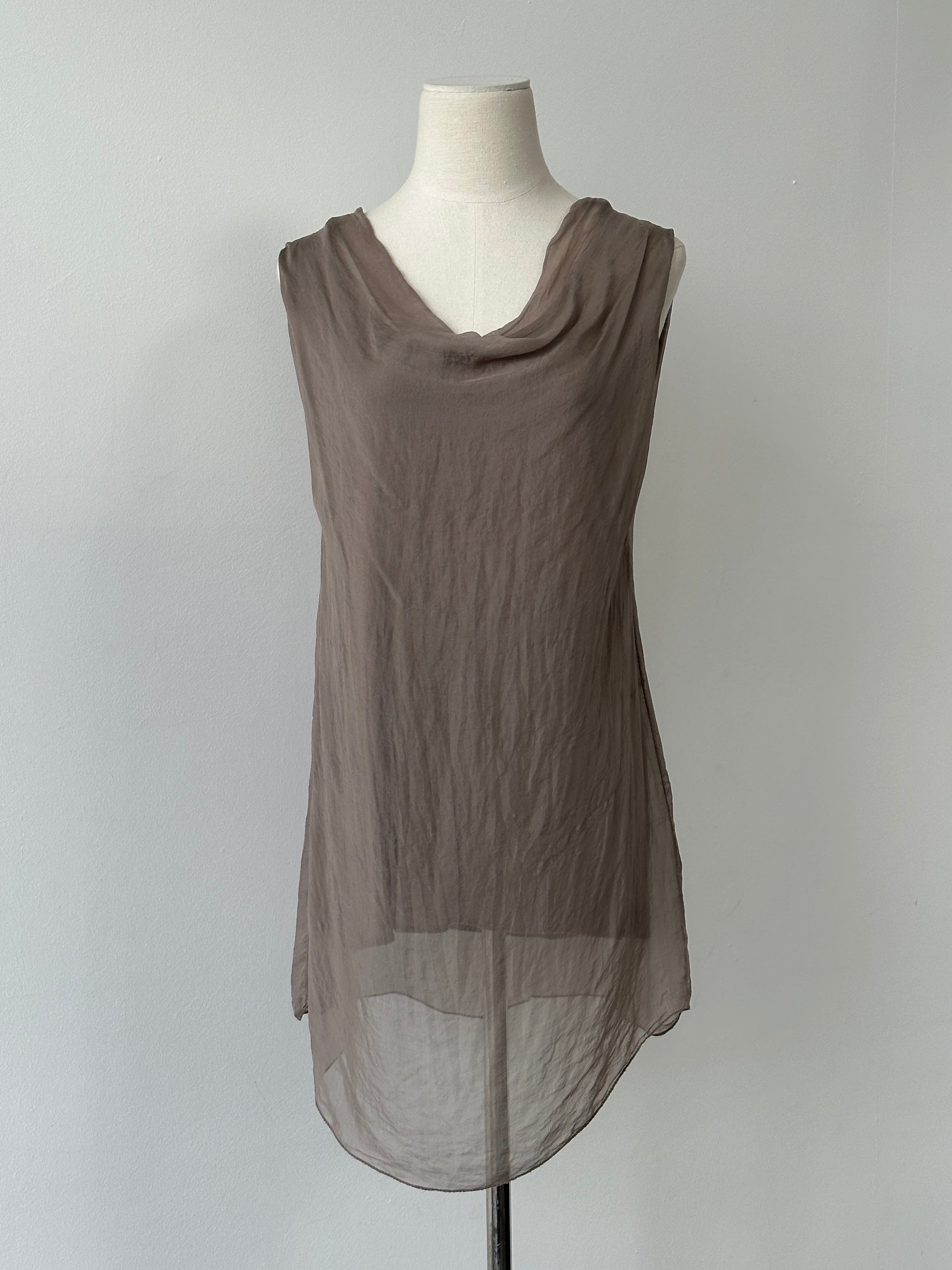 Italian Vintage 2000s Pure Silk Sleeveless Top - M