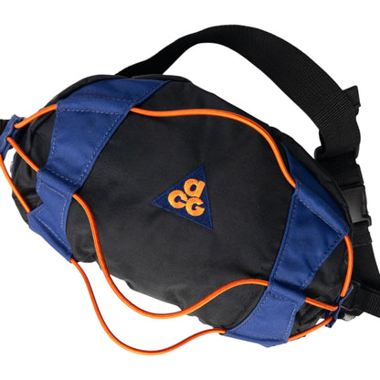 Vintage Nike ACG Crossbody Bag
