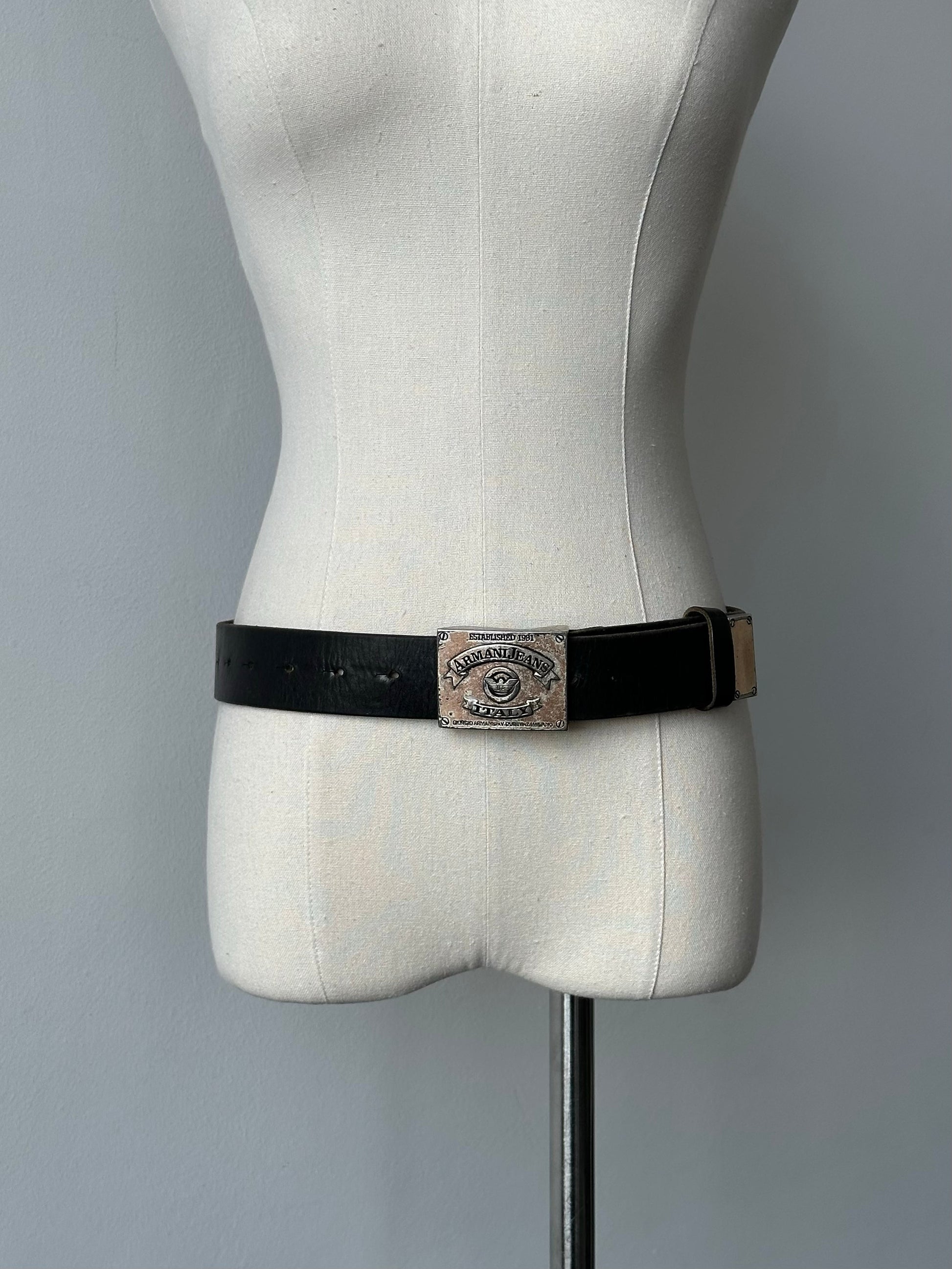 Armani Jeans 1990s Logo Buckle Leather Belt - W24-32