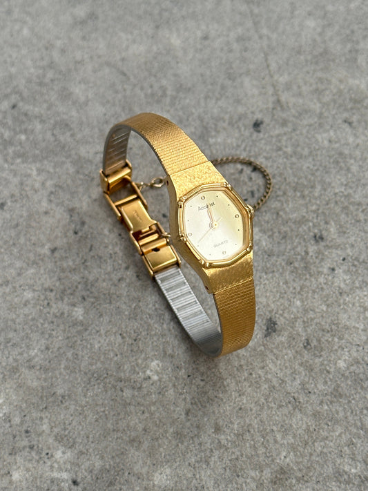 Vintage Accurist 1990s Gold Tone Bracelet Watch
