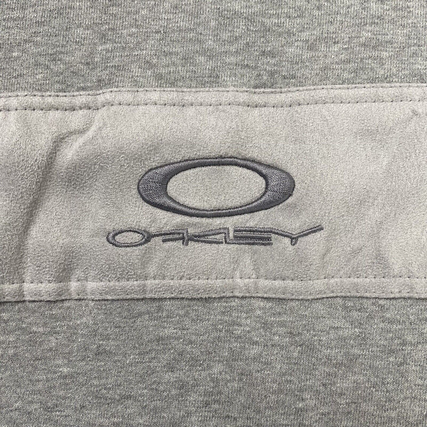 Vintage Oakley Software Sweatshirt, Size XL | Oakley, Grey