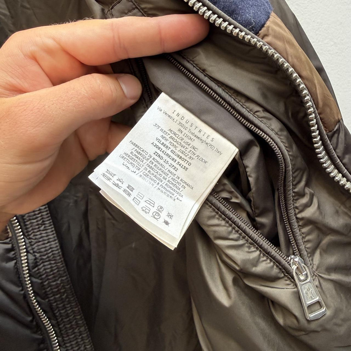 Moncler Vilbert Puffer Jacket (S) | Small, Green