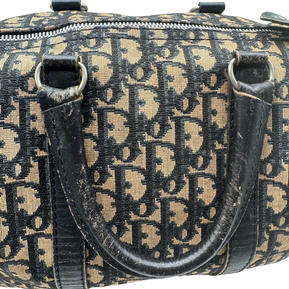 https://cdn.shopify.com/s/files/1/0564/9376/8855/files/dior_boston_30_vintage_monogram_beige_christian_dior_oblique_boston_bag_vintage_dior_handtasche_canvas_beige1782.webp?v=1779406964