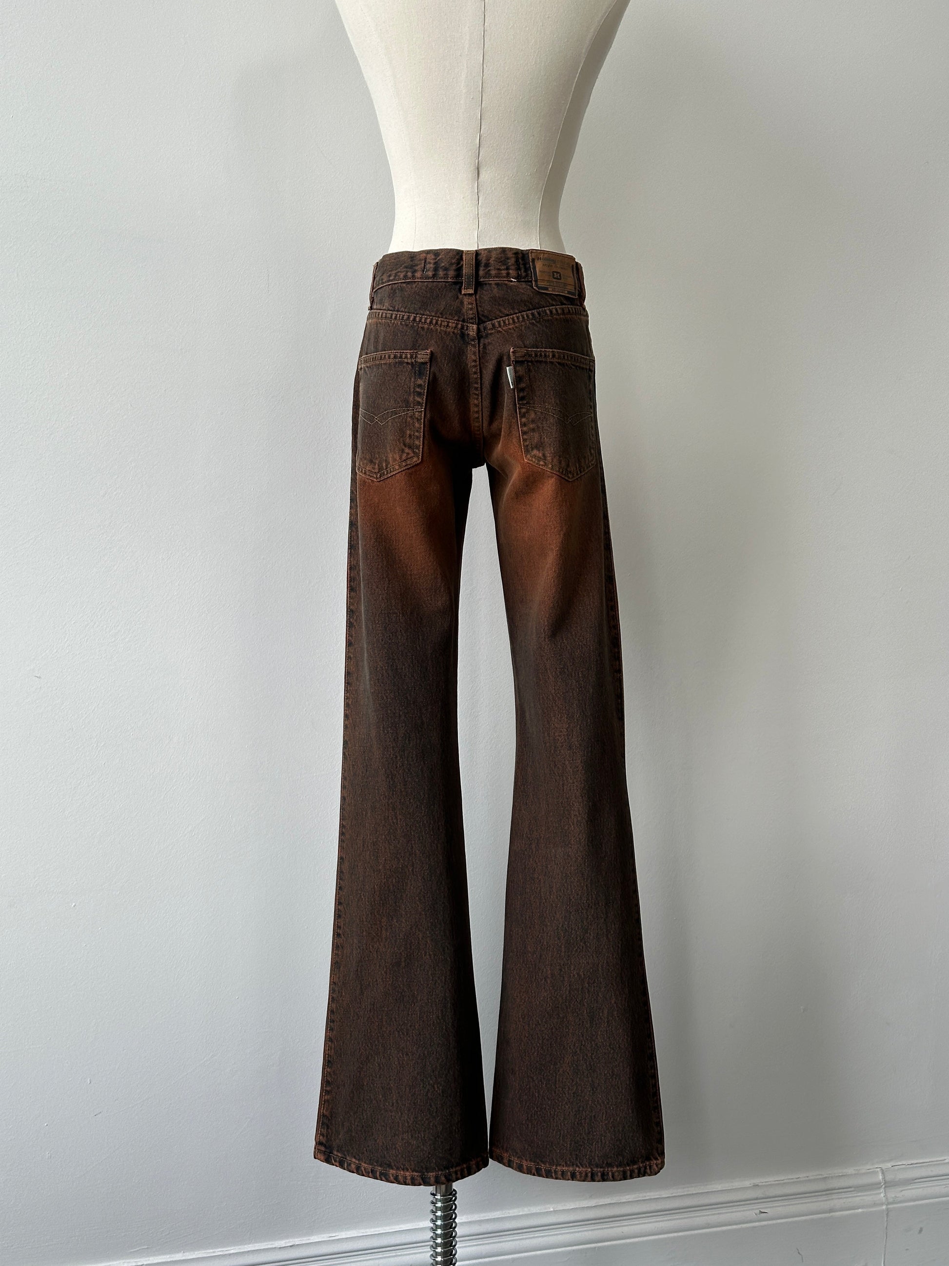 Vintage 2000s Low Waist Flared Denim Jeans - W26