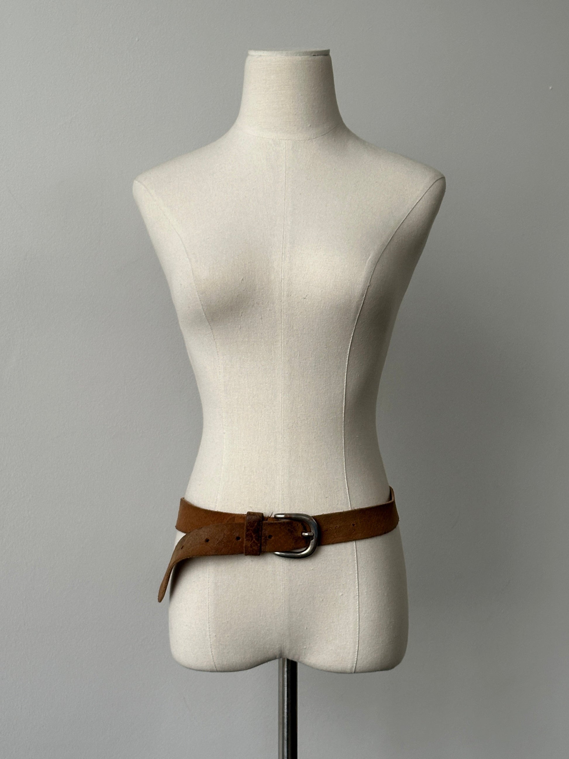 Vintage 1990s Slim Leather Belt - W32-39