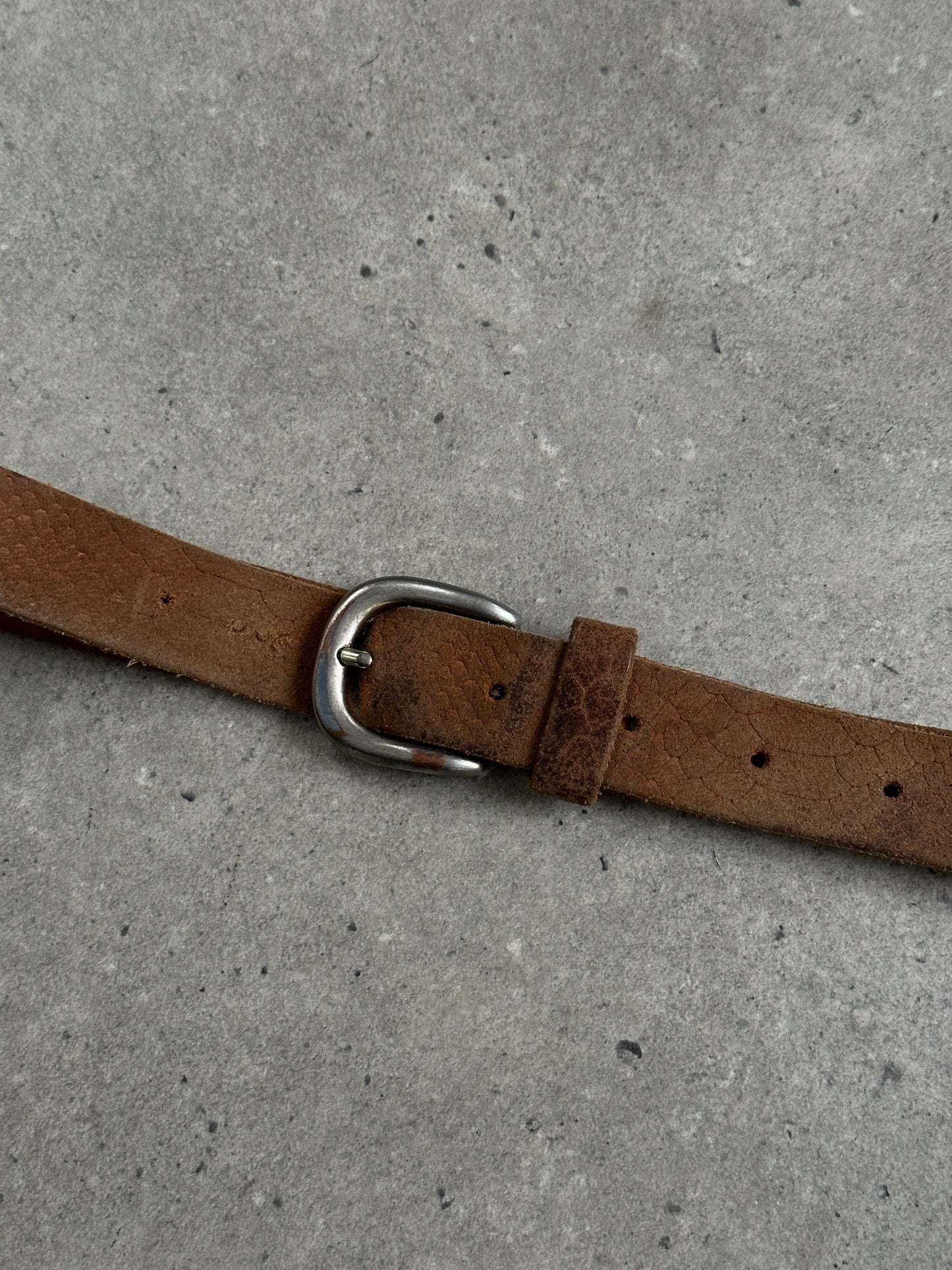 Vintage 1990s Slim Leather Belt - W32-39
