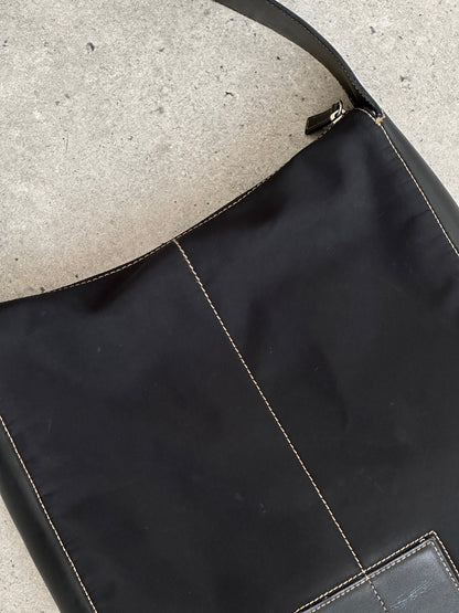 DKNY 2000s Contrast Stitch Shoulder Bag