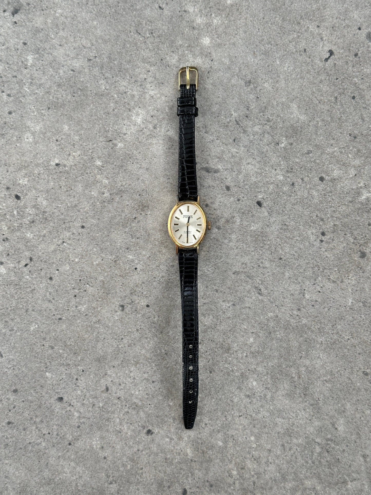 Vintage Montine 1980s Swiss Gold Tone 17 Jewel Leather Watch