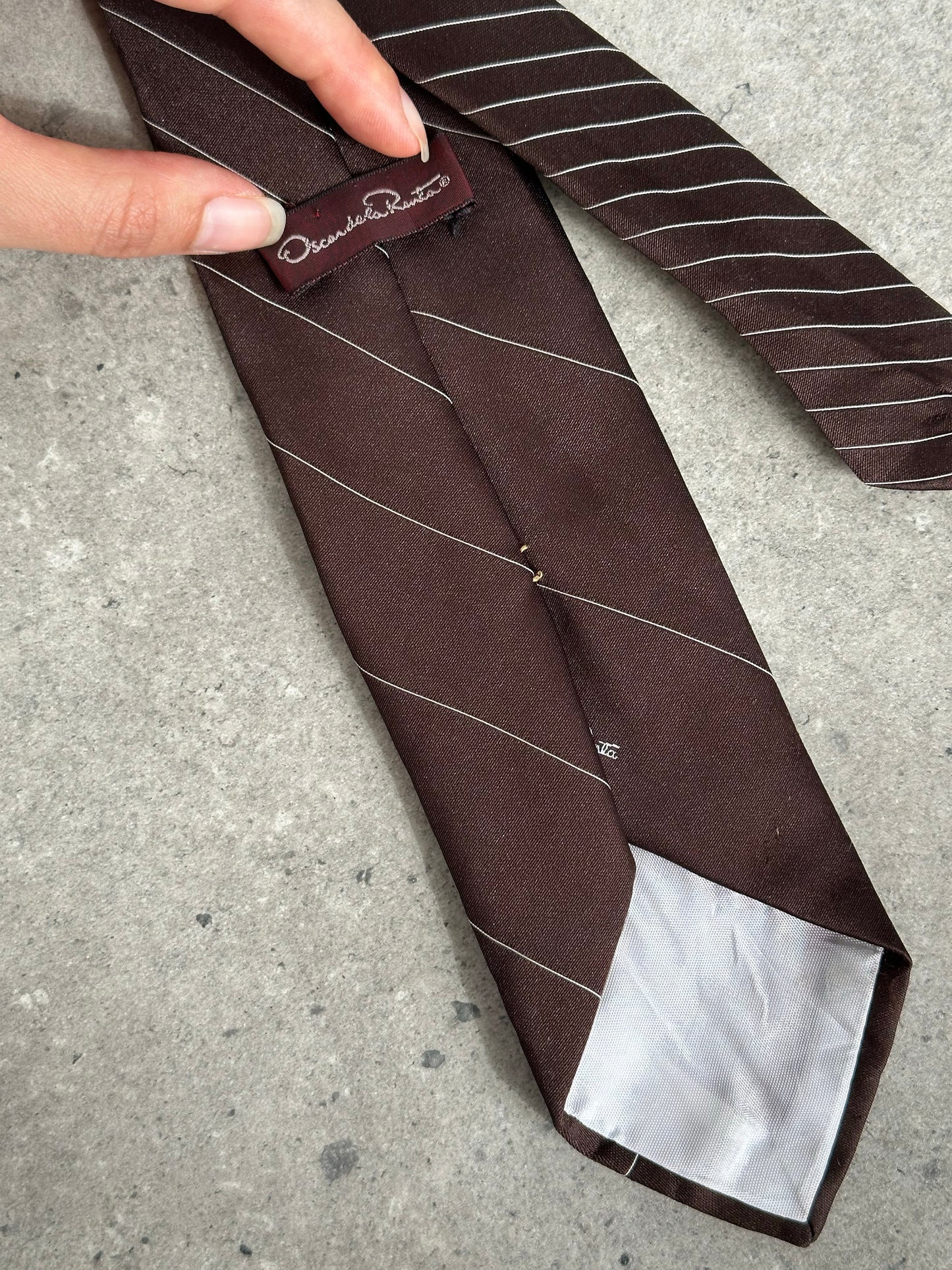 Oscar De La Renta 1990s Silk Striped Tie