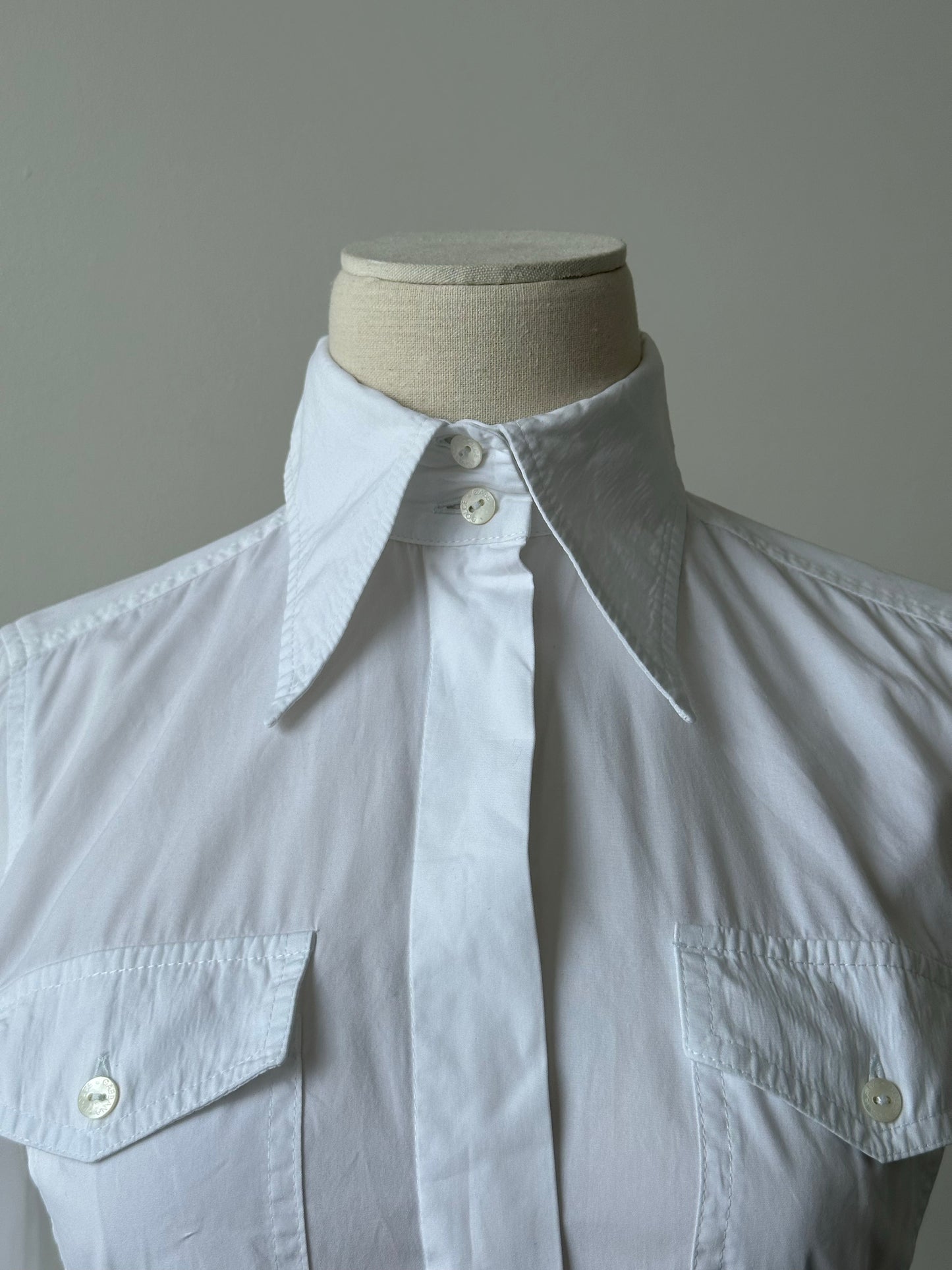 Dolce & Gabbana 2000s Dagger Collar Fitted Shirt - XS