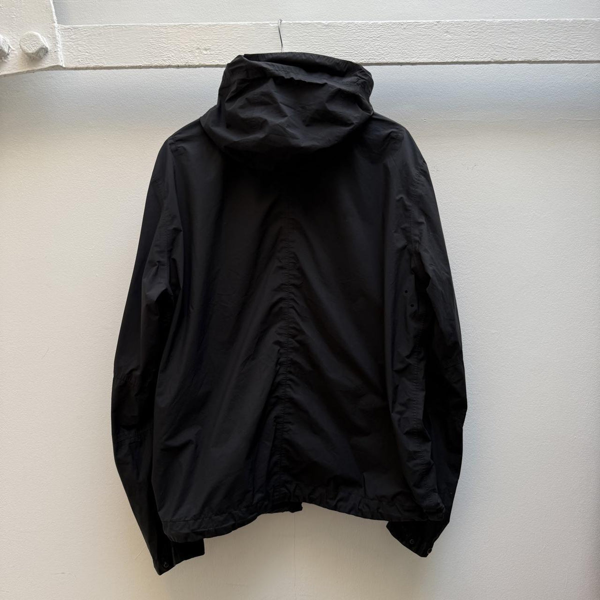 Stone Island Garment Dyed Performance Tela Hooded Jacket – Black (L) | Large, Multicoloured