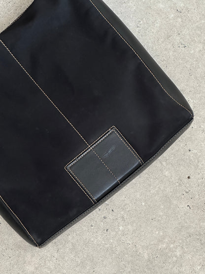 DKNY 2000s Contrast Stitch Shoulder Bag