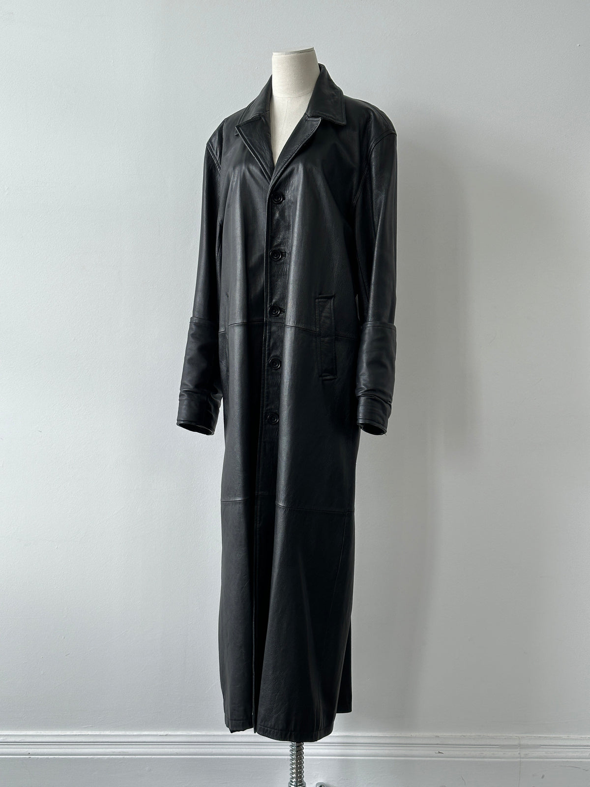 Vintage 1990s Floor Length Leather Trench Coat - L