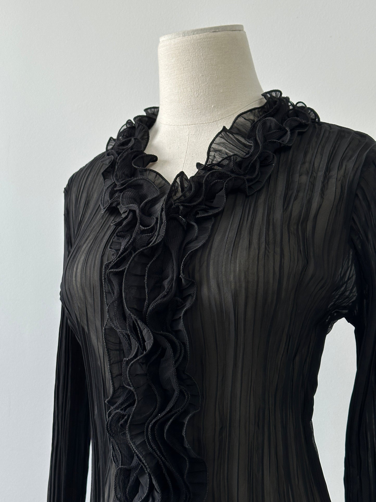 Vintage 2000s Sheer Ruffle Pleated Fitted Shirt - S