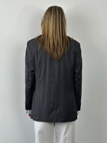 Loro Piana x Digel 1990s pure wool single-breasted blazer in size L, tailored fit, dark gray fabric, and classic lapel style.