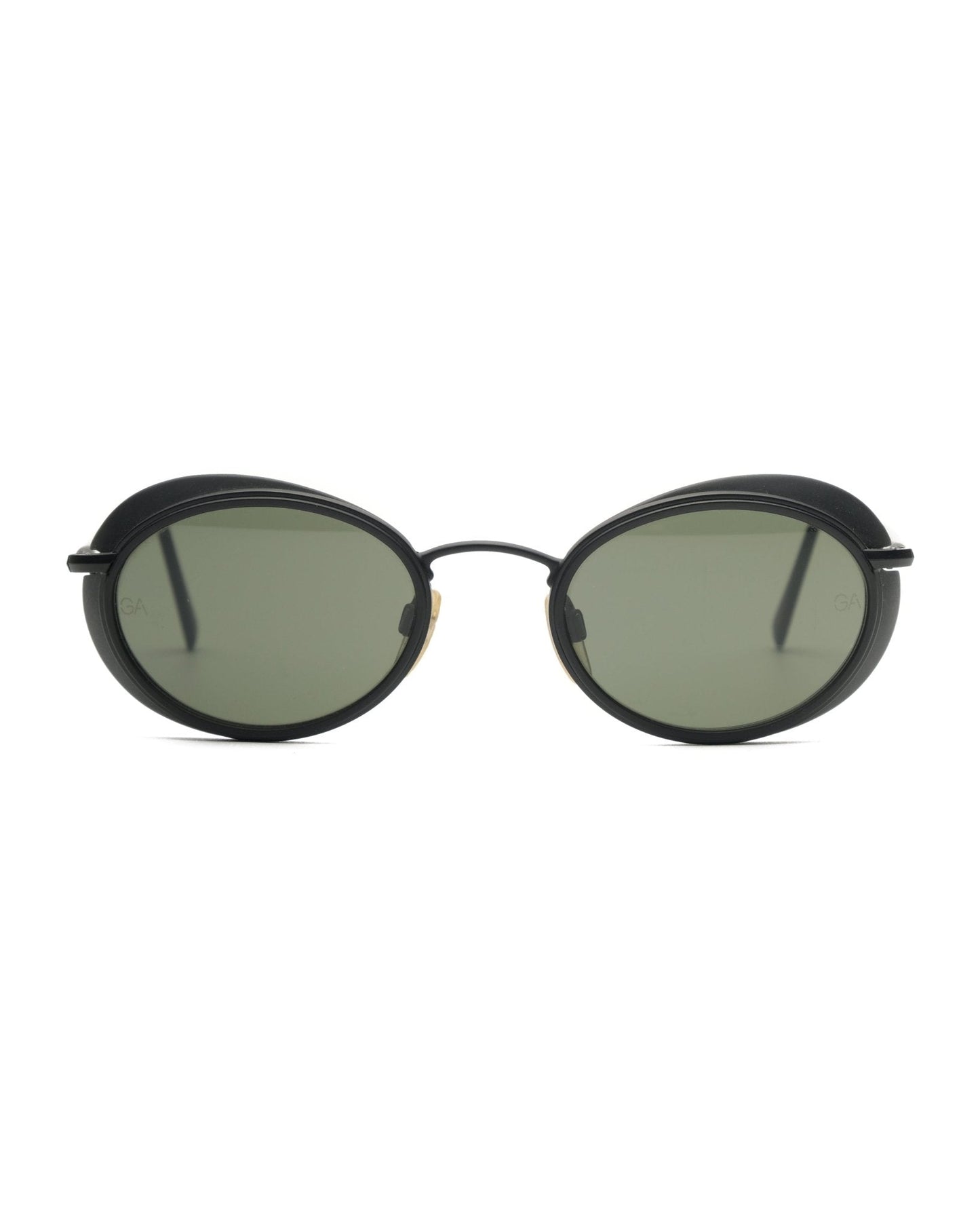 https://cdn.shopify.com/s/files/1/0818/5459/5398/files/emporio-armani-emporio-armani-1997-sunglasses-vintage-su354-2161281.jpg?v=1766681214
