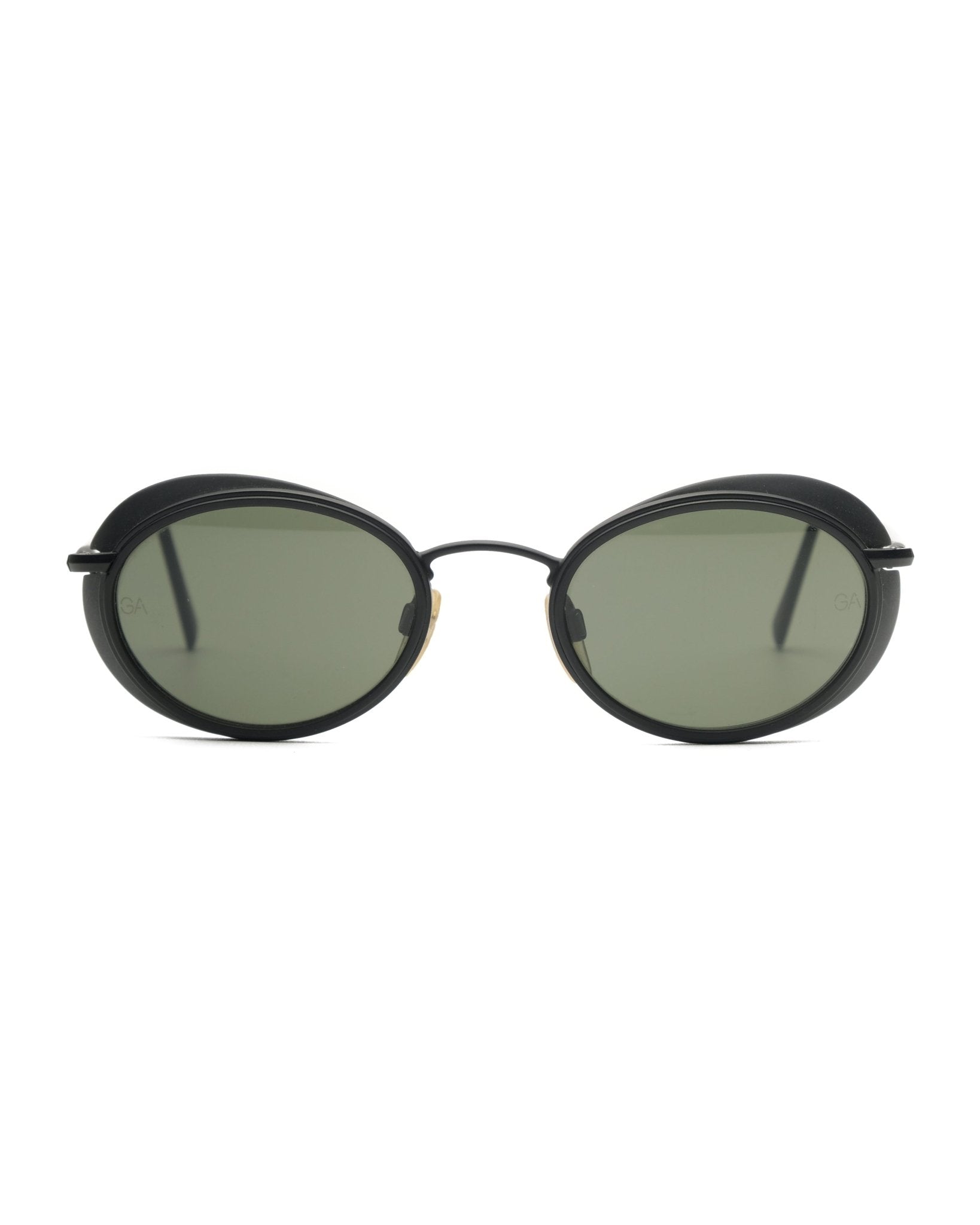 https://cdn.shopify.com/s/files/1/0818/5459/5398/files/emporio-armani-emporio-armani-1997-sunglasses-vintage-su354-2161281.jpg?v=1766681214