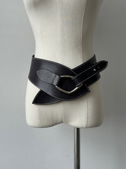 British Vintage 1990s Leather Chunky Belt - W28-30