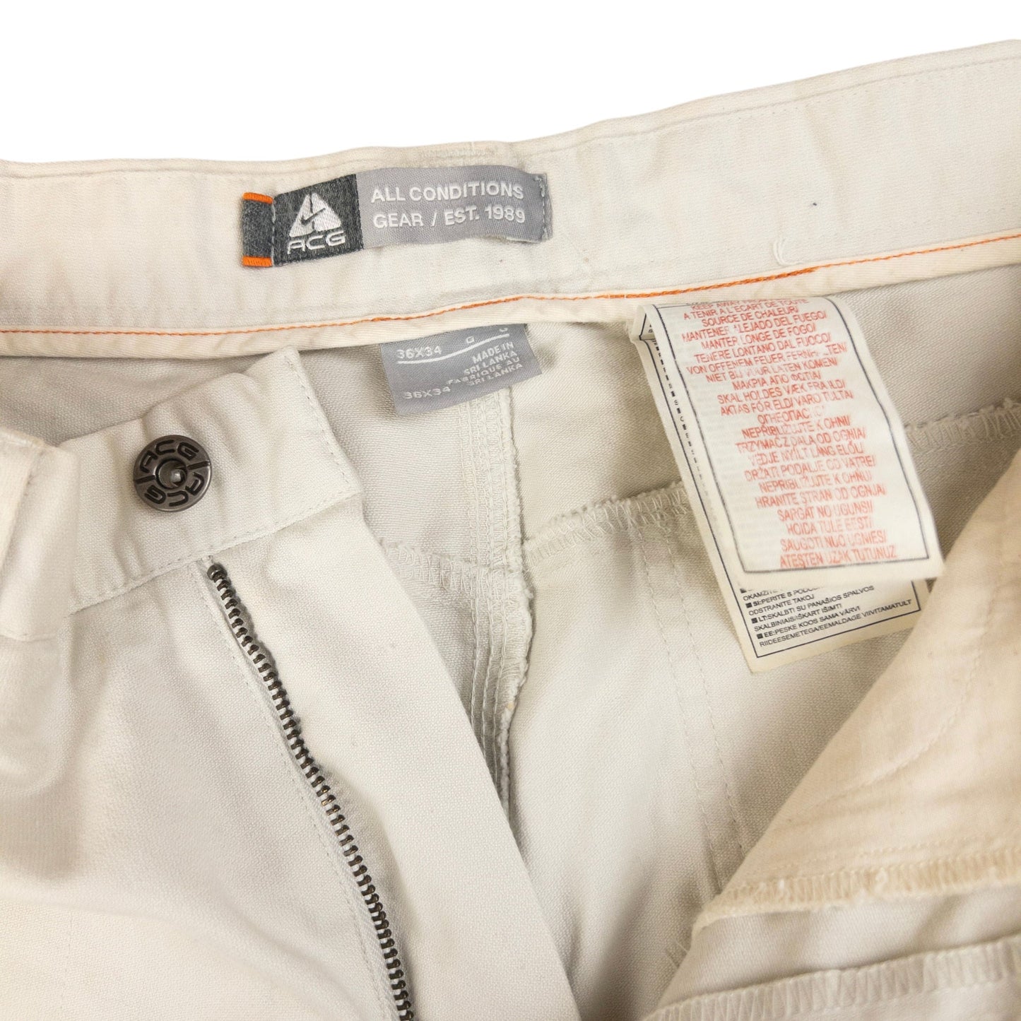 Vintage Nike ACG Denim Jeans Size W35