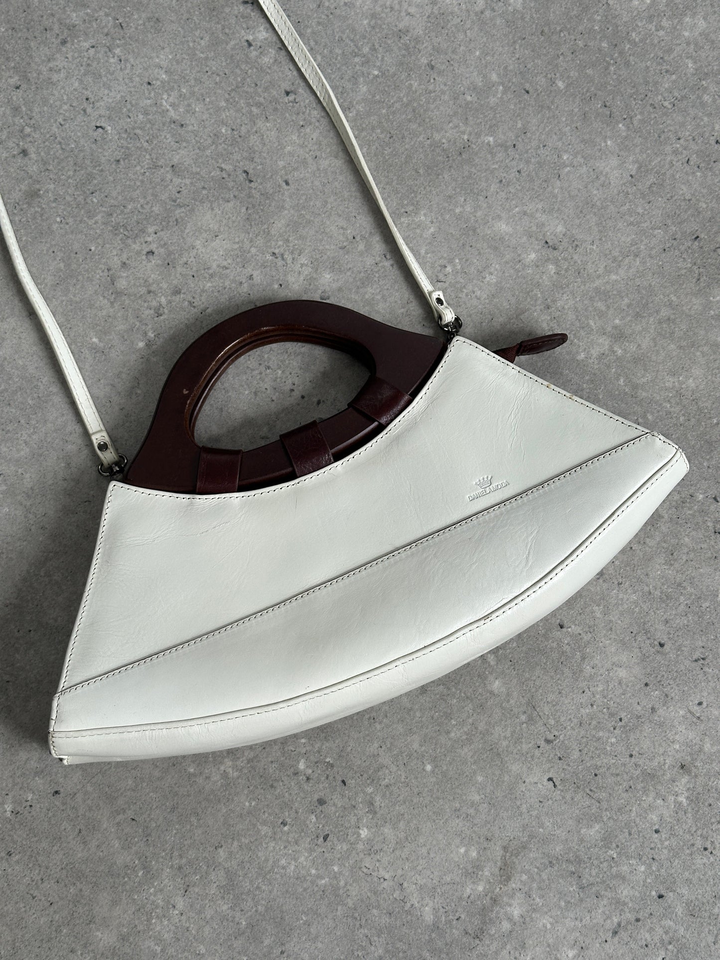Italian Vintage 1990s Leather Crossbody Bag