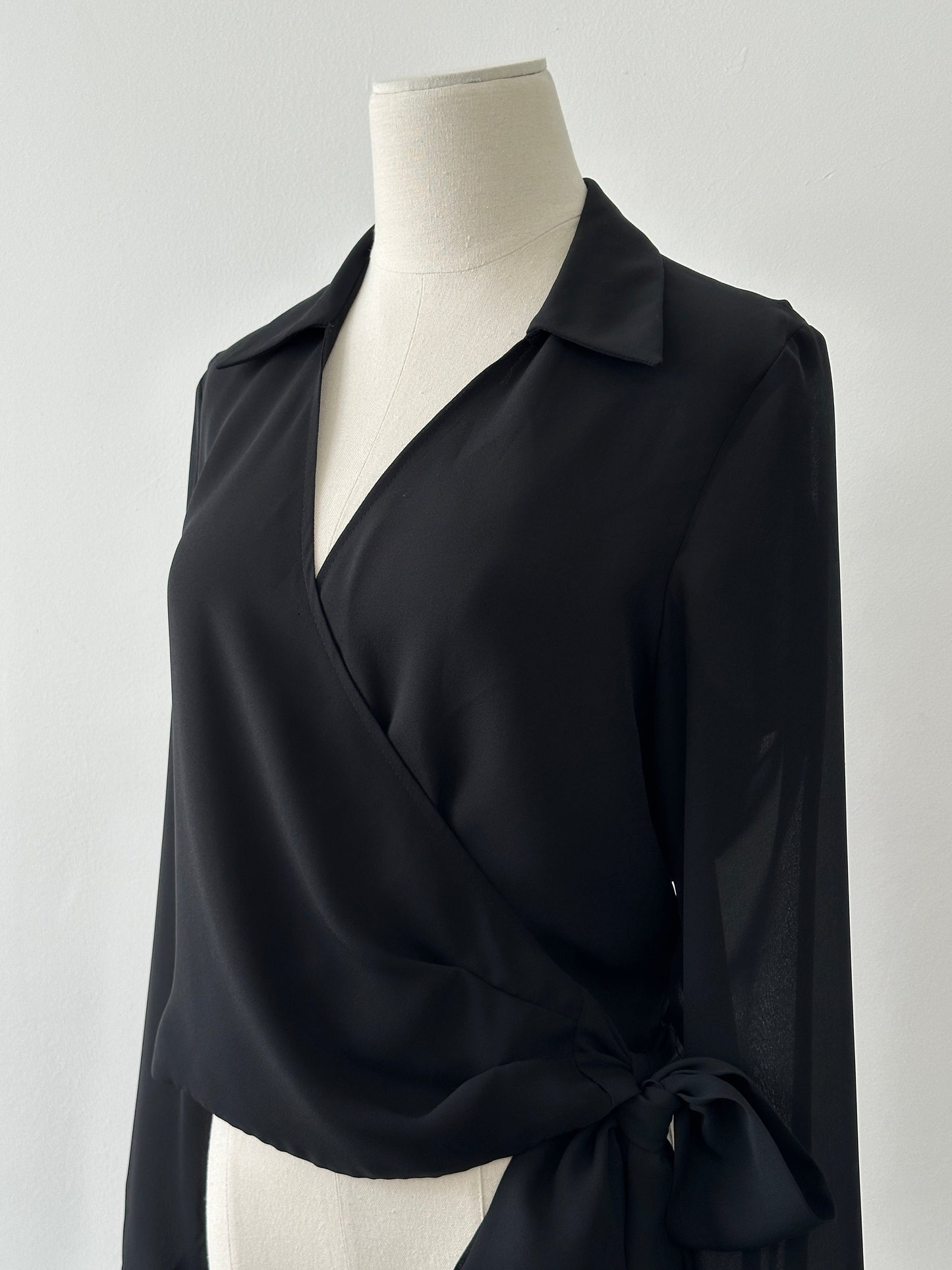 Vintage 1990s Wrap Top - M