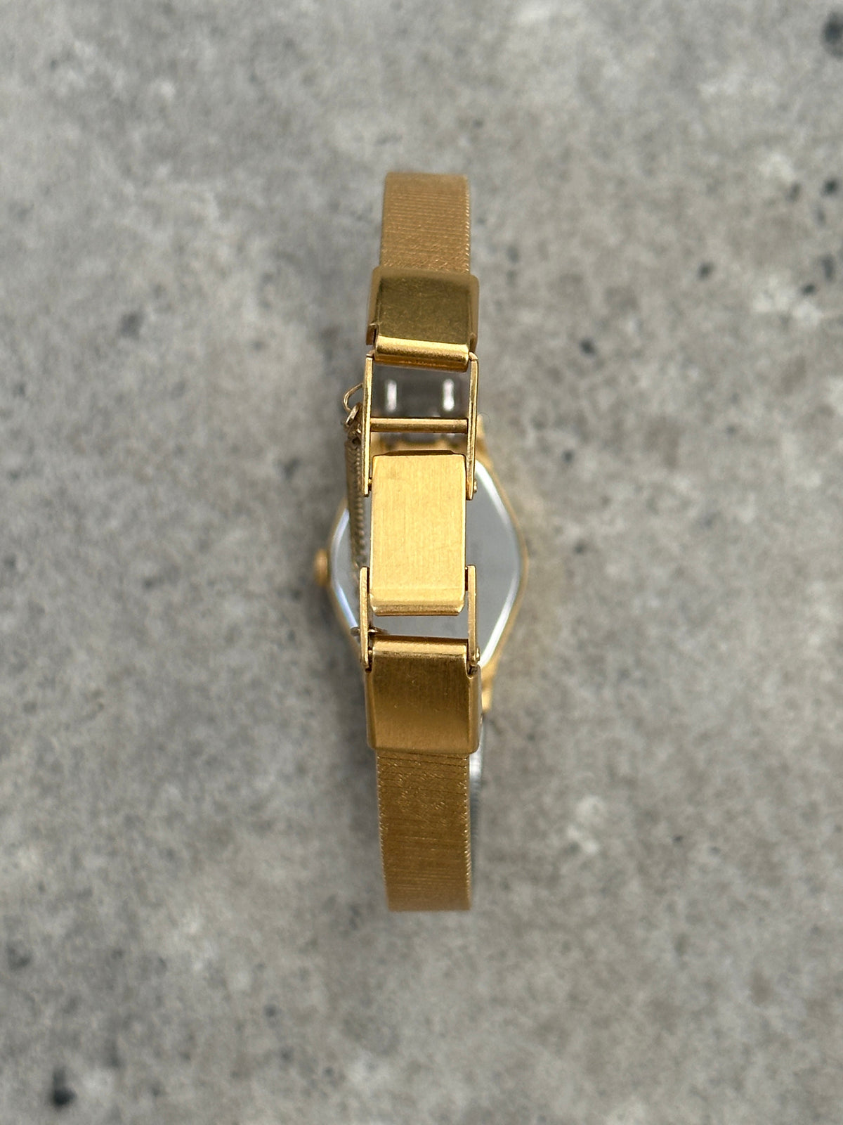 Vintage Accurist 1990s Gold Tone Bracelet Watch