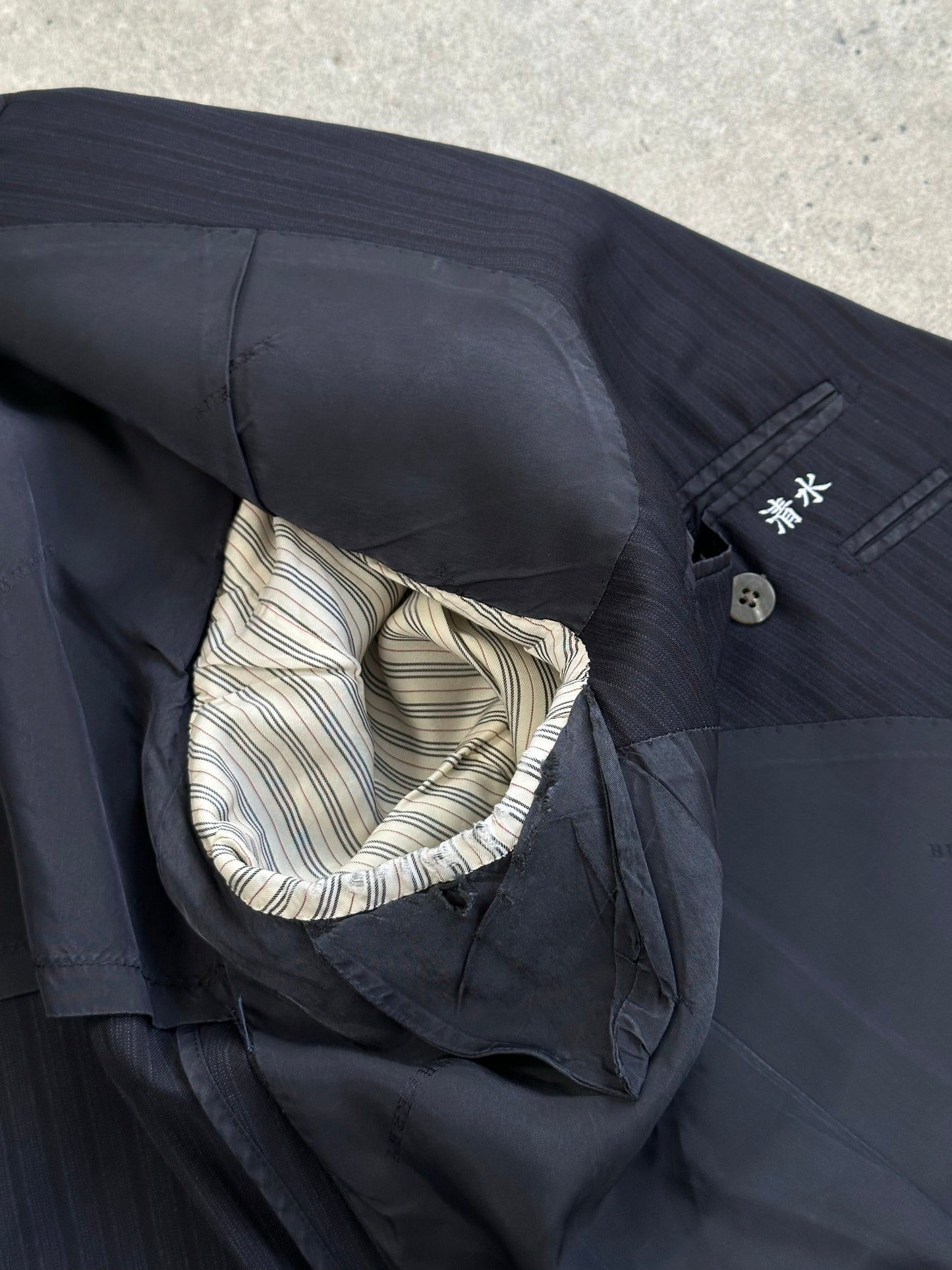 Burberry London 1990s pure wool striped suit in size 42S/W34, featuring a tailored blazer and matching trousers.