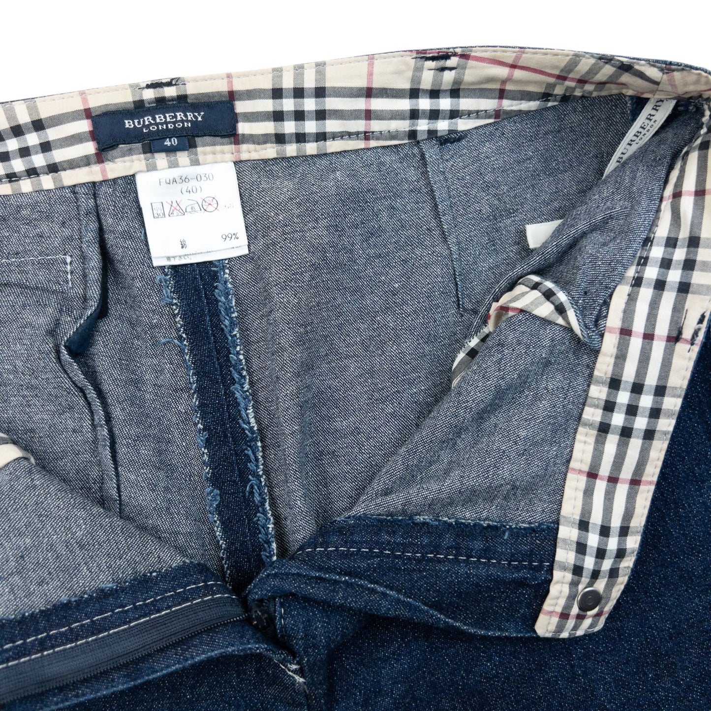 Vintage 2000s Burberry Nova Check Cuff Denim Jeans Size W27 | W27, Navy