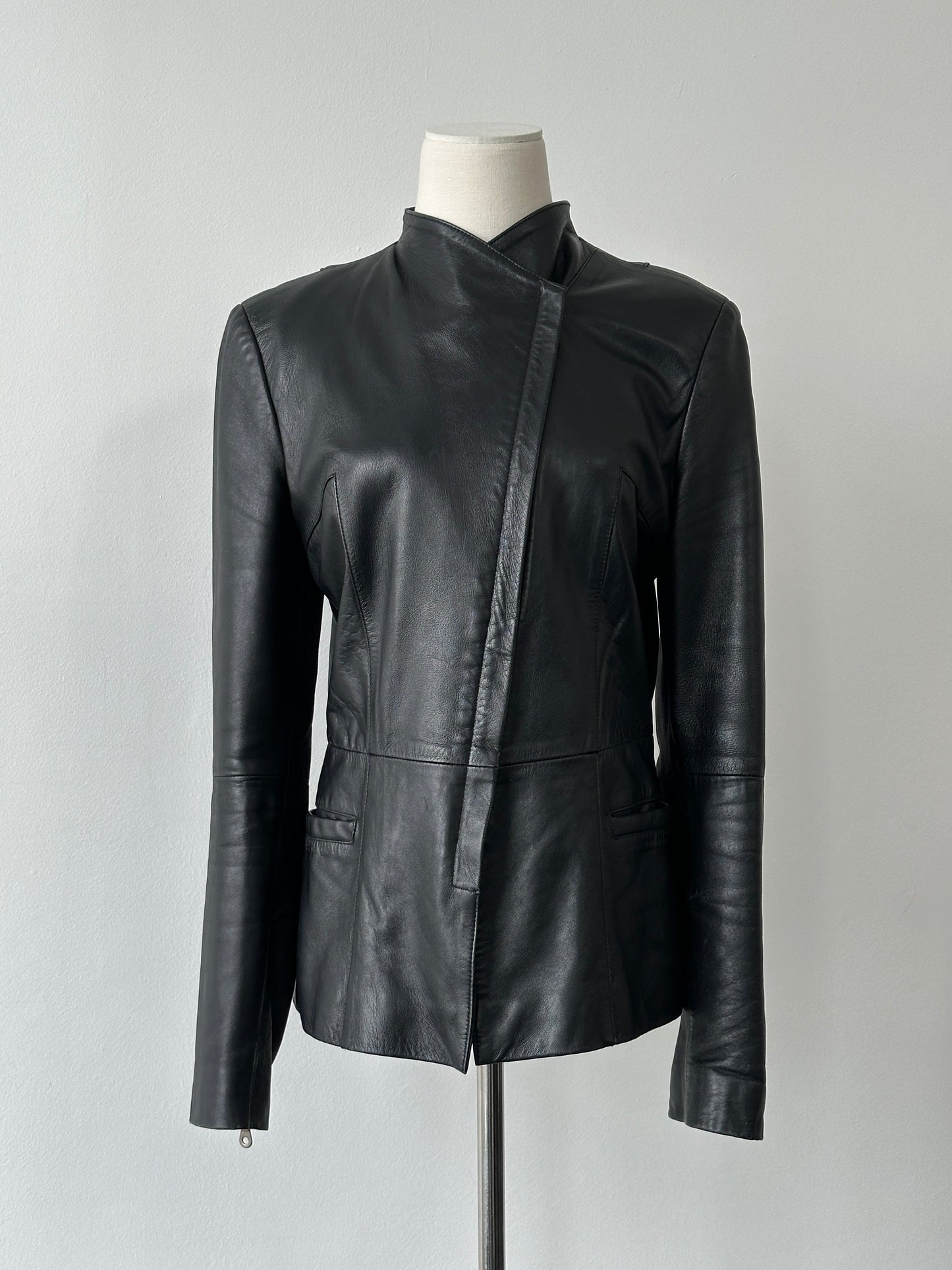 Vintage 1990s Asymmetric Fitted Leather Jacket - M