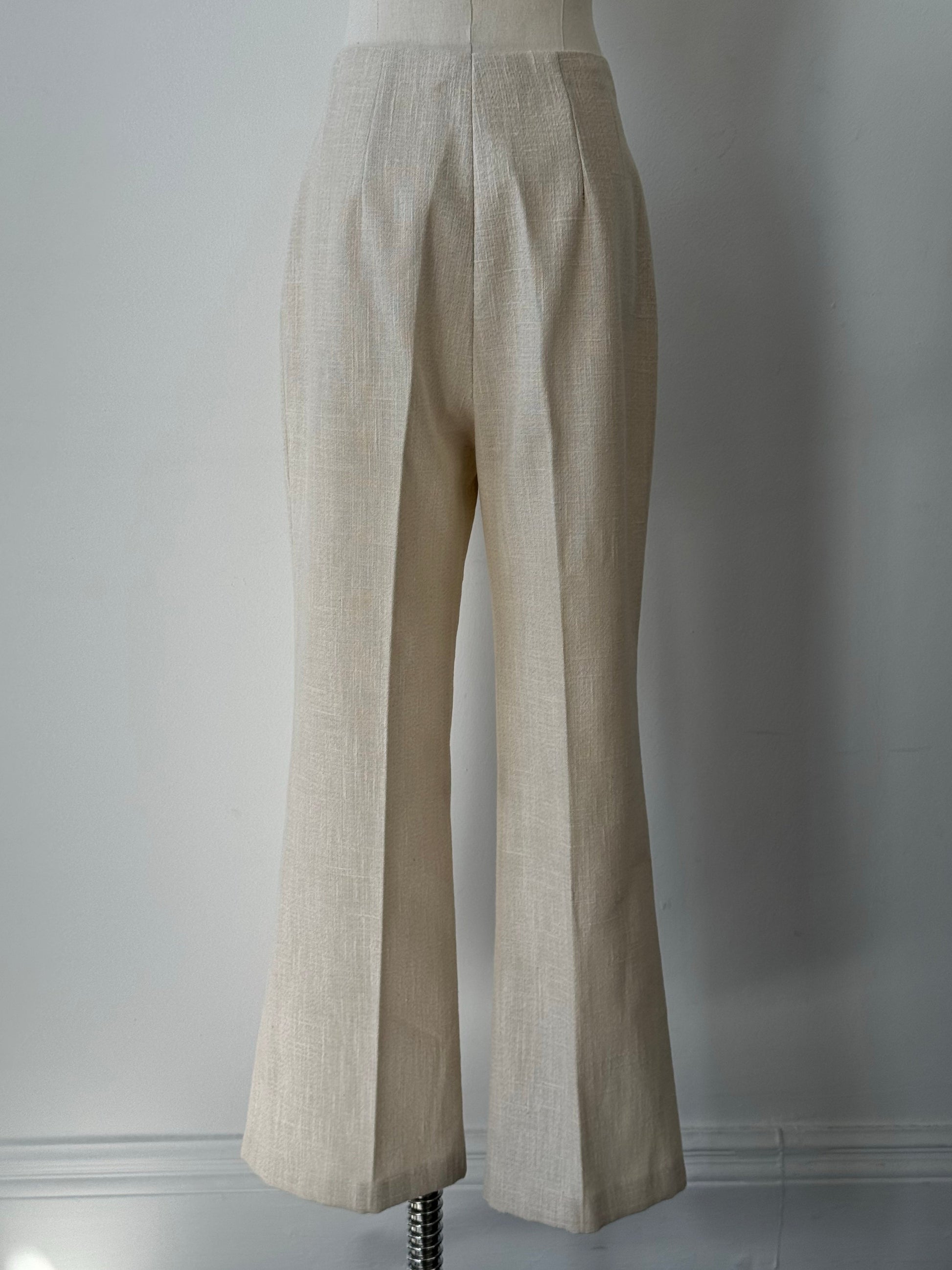 Vintage 1990s linen high waist cropped trousers, size W26, featuring a relaxed fit and classic high-rise style.