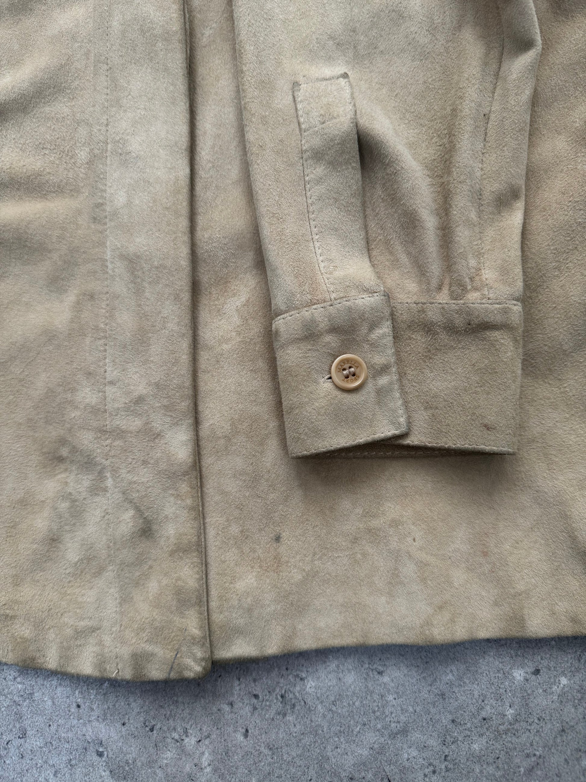 Marella 1990s suede minimal shirt in tan color, long sleeves, classic collar, front button closure, slim fit style.