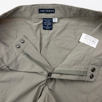 Vintage Arcteryx Lightweight Trousers Size W33