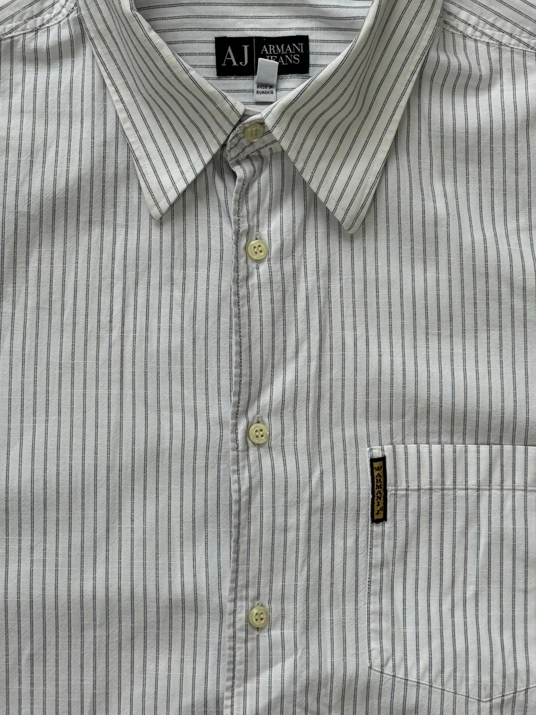Armani Jeans 2000s pure cotton striped short sleeve shirt in white and navy, size M, with a classic collar and button front.