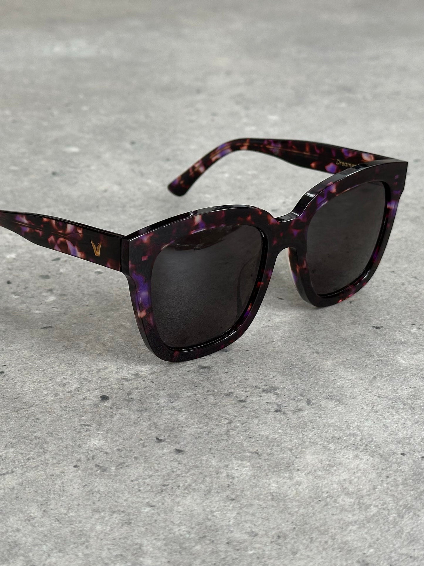 Gentle Monster Dreamer Hoff Oversized Square Logo Sunglasses