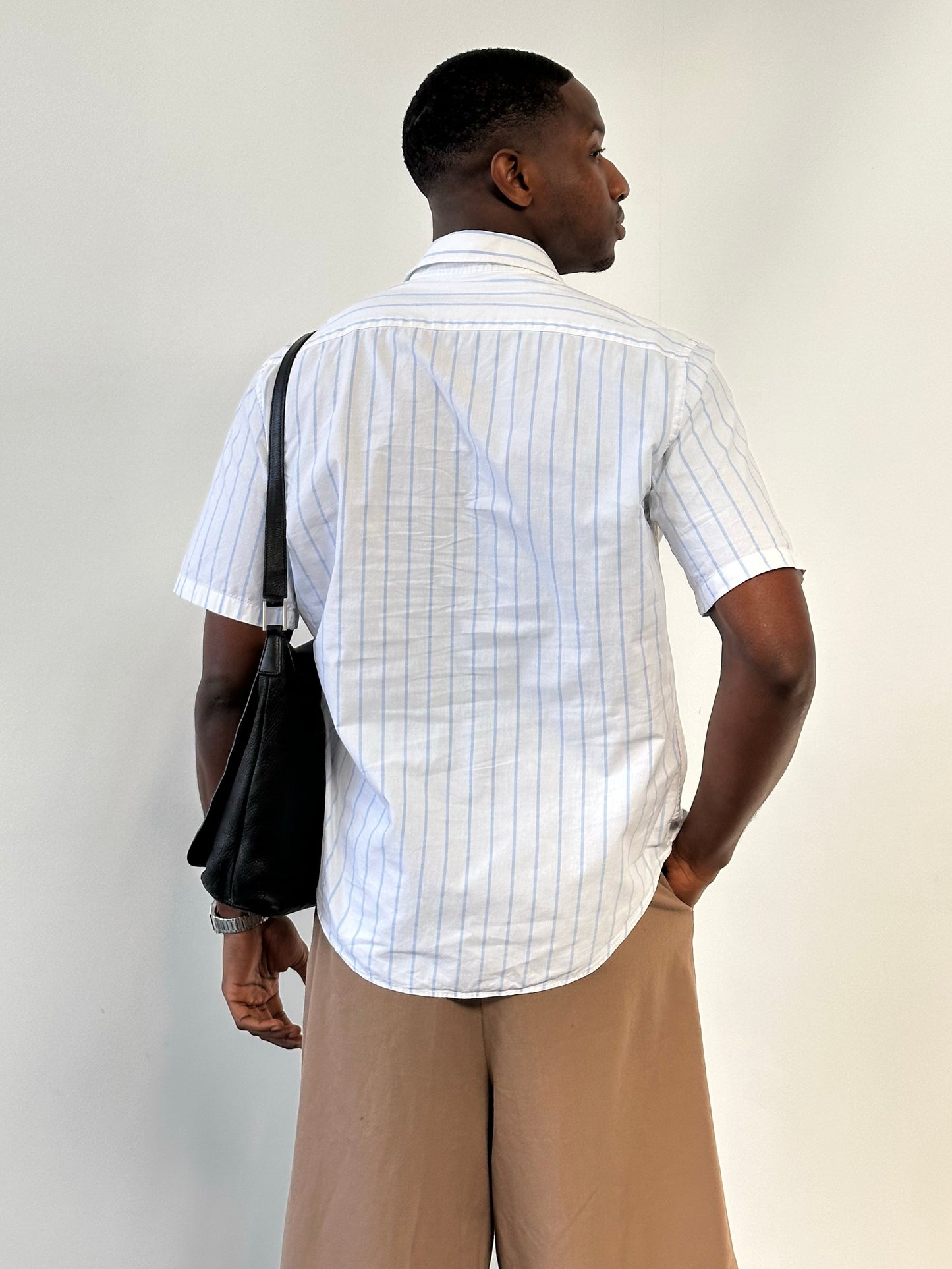 Armani Jeans 2000s pure cotton striped short sleeve shirt in size M, featuring a classic button-up design and bold horizontal stripes.