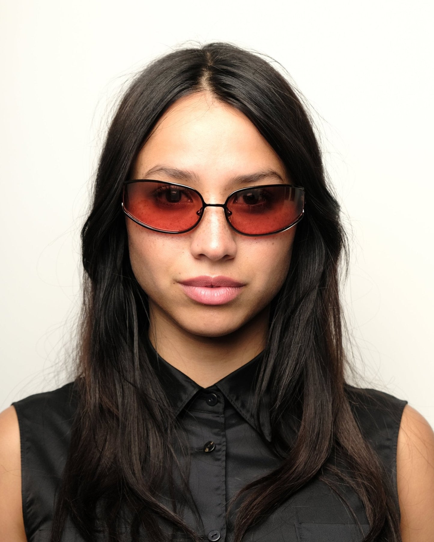 https://cdn.shopify.com/s/files/1/0818/5459/5398/files/fendissime-fendissime-gradient-sunglasses-vintage-su482-8111601.jpg?v=1778953715