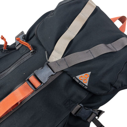 Vintage Nike ACG Steel City 35 Backpack