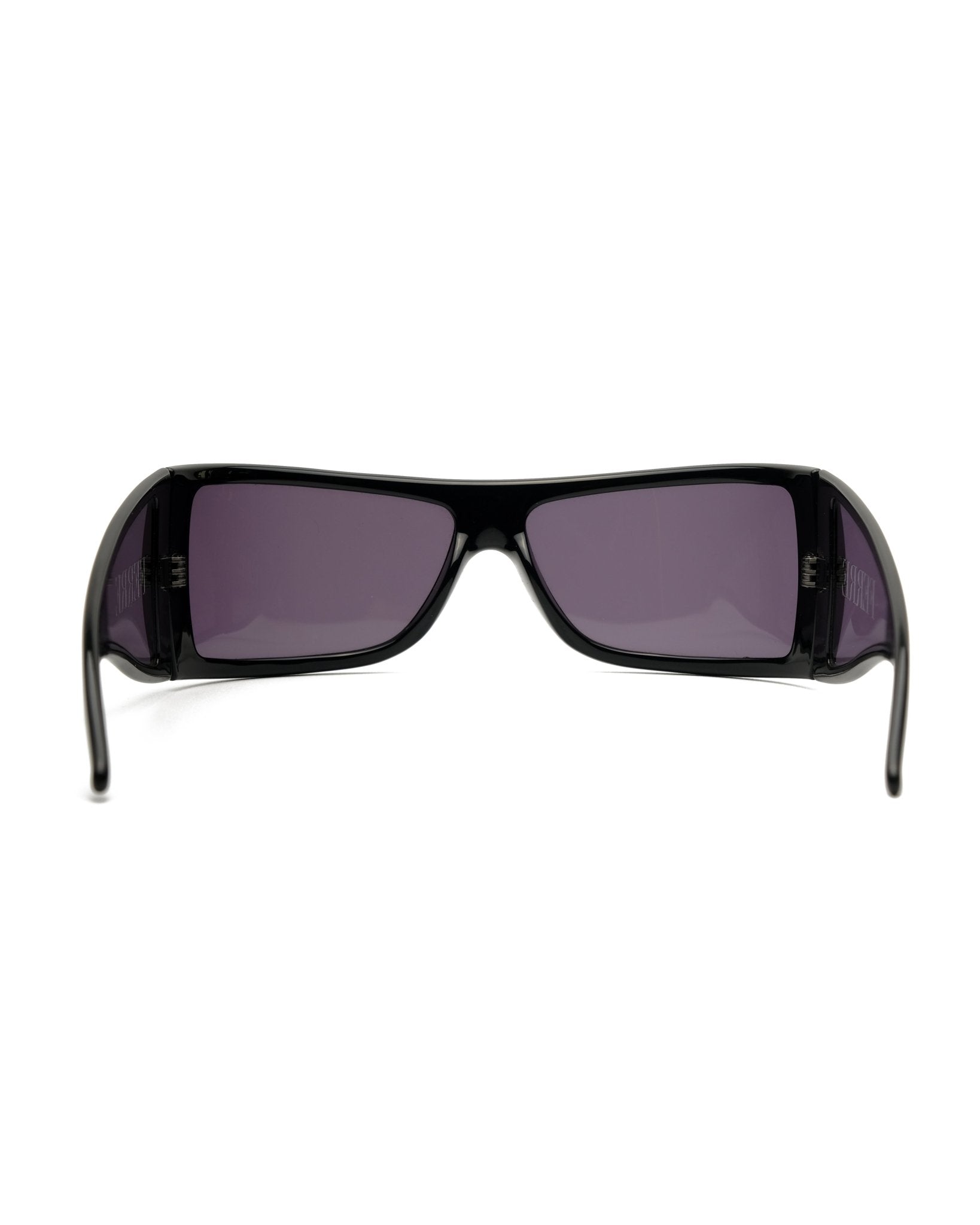 https://cdn.shopify.com/s/files/1/0818/5459/5398/files/gianfranco-ferre-gianfranco-ferre-sunglasses-vintage-su483-9389108.jpg?v=1778953723