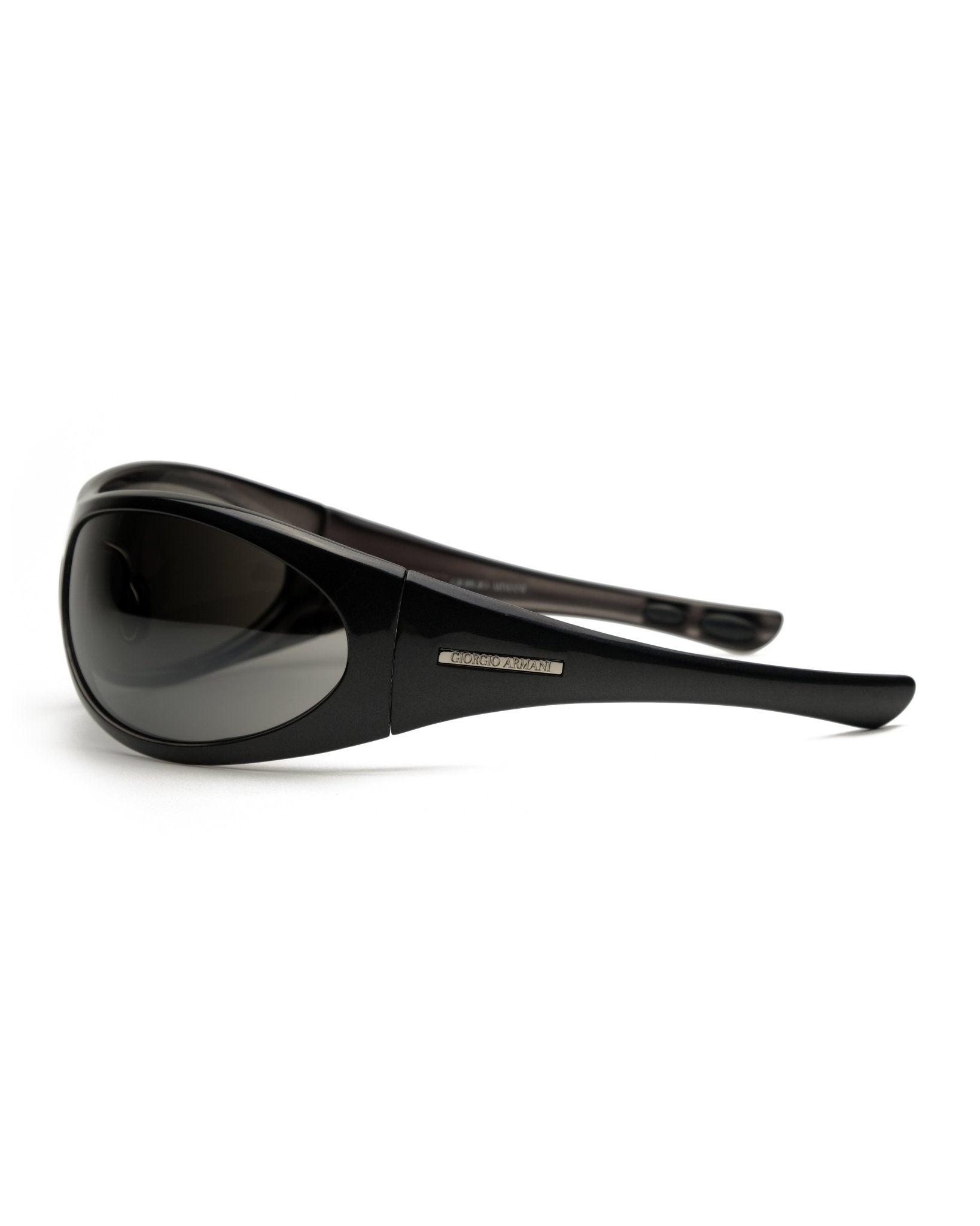 https://cdn.shopify.com/s/files/1/0818/5459/5398/files/giorgio-armani-giorgio-armani-wraparound-vintage-su486-5700428.jpg?v=1778953726