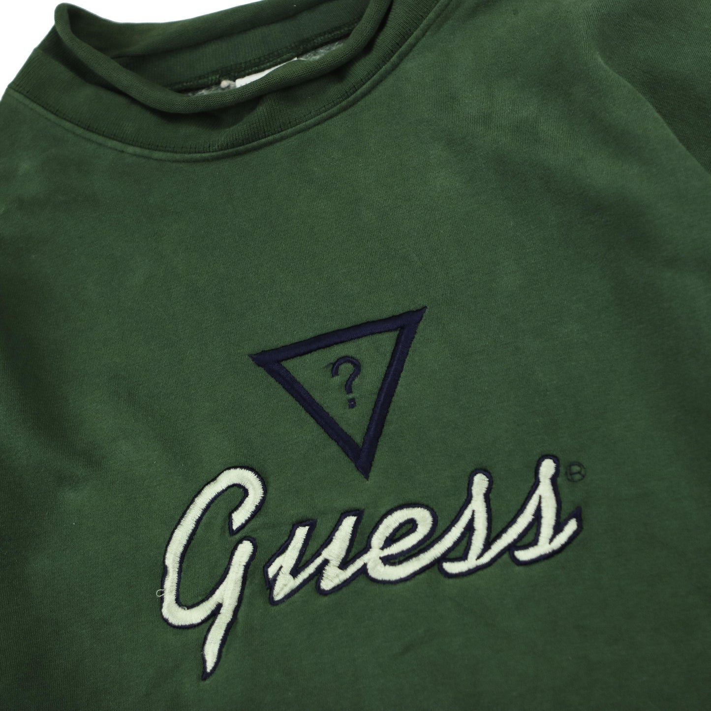 GUESS SIGNATURE MOCK NECK SWEAT  (M)