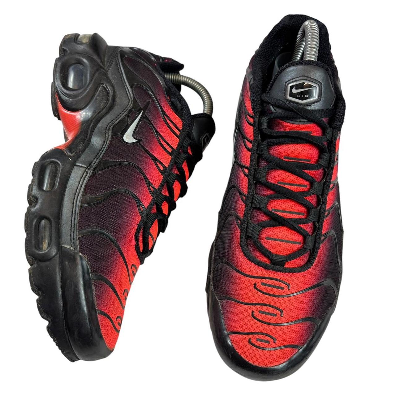 nike tuned 1 deadpool