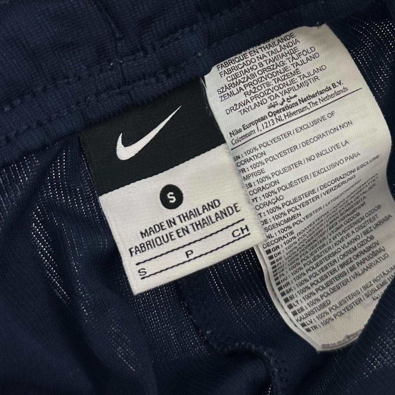 Nike Shorts W30